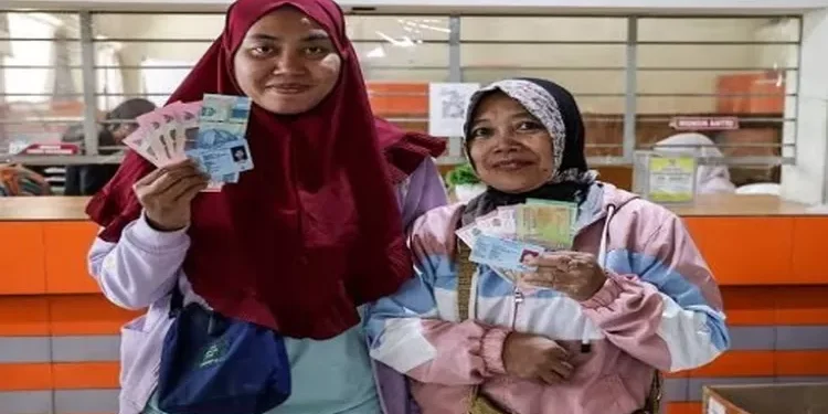 Pemerintah Mulai Cairkan 7 Bansos Juli 2025, Cek Nama Penerima Sekarang!