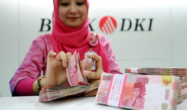 Dana Bansos KJMU Rp9 Juta Cair Semester 1 Tahun 2025, Simak Cara Tarik Tunai di Bank DKI