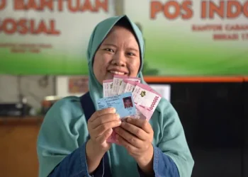 Perbandingan Bansos PKH dan BPNT 2025: Mana yang Lebih Besar? Ini Penjelasan Lengkapnya